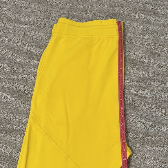 HUSTLE GANG men’s aslan pant cyber yellow with pockets. Size 3XL - Picture 11 of 12
